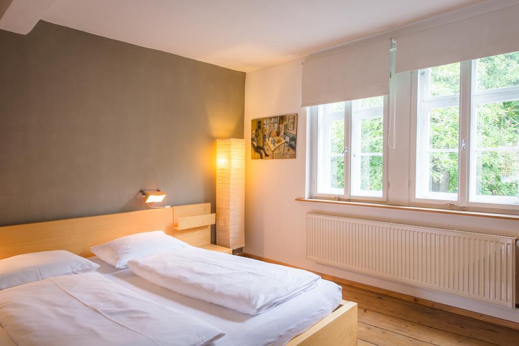 "Goethezimmer" Ferienwohnung Und Zimmer Am Burgplatz Weimar  Exterior foto